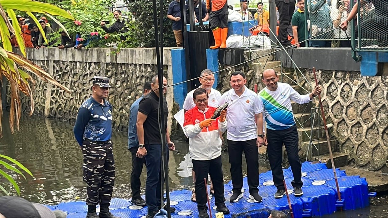 La acción de Pramono tiene como objetivo directo monitorear las capturas de pescado Sapu-sapu en el norte de Yakarta