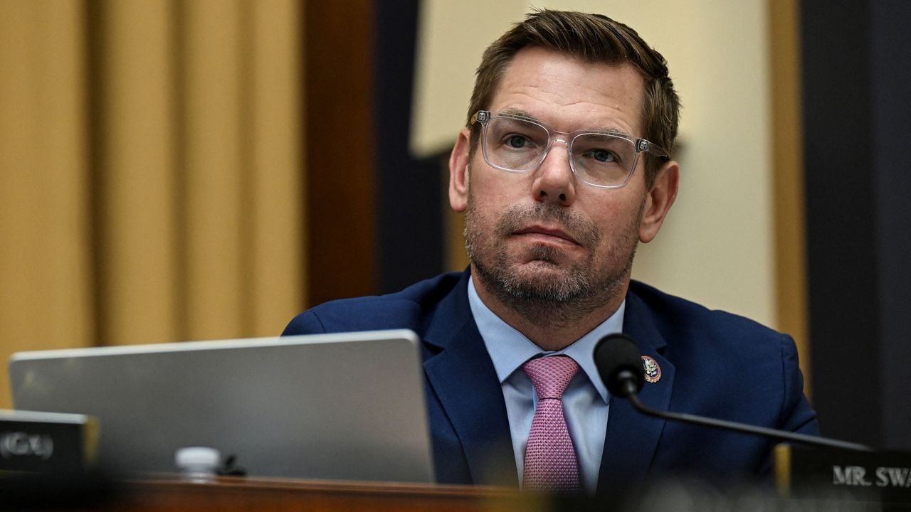 Lo que derribó a Eric Swalwell
