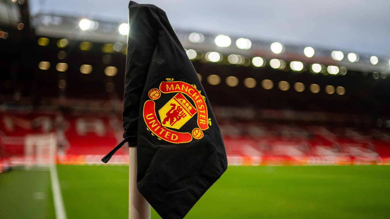 El United reacciona ante la muerte de Eamonn Boylan OBE