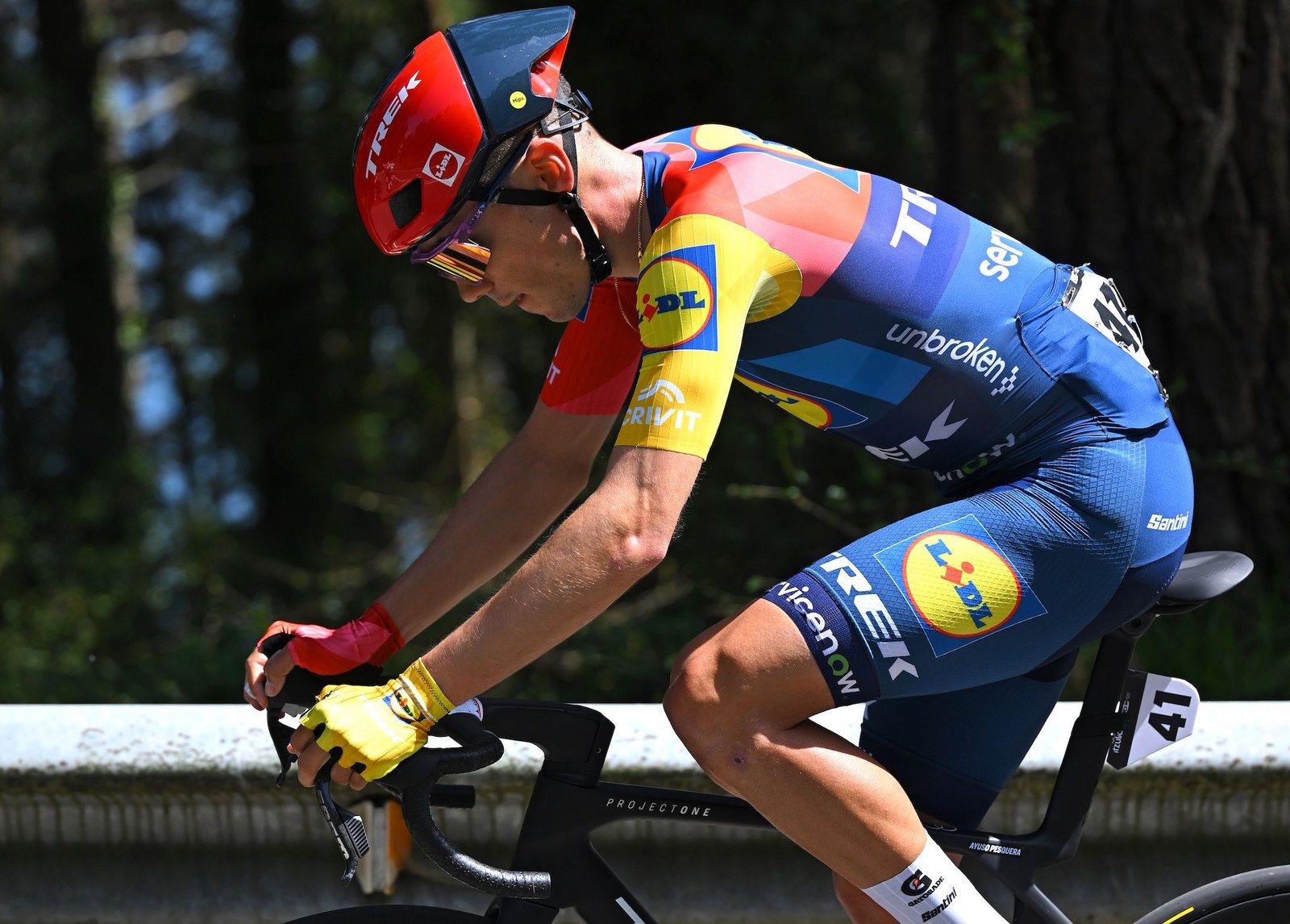 ‘Han sido unos días duros’ – Juan Ayuso abandona la Itzulia País Vasco antes de tener la oportunidad de salir de un importante déficit en la clasificación general