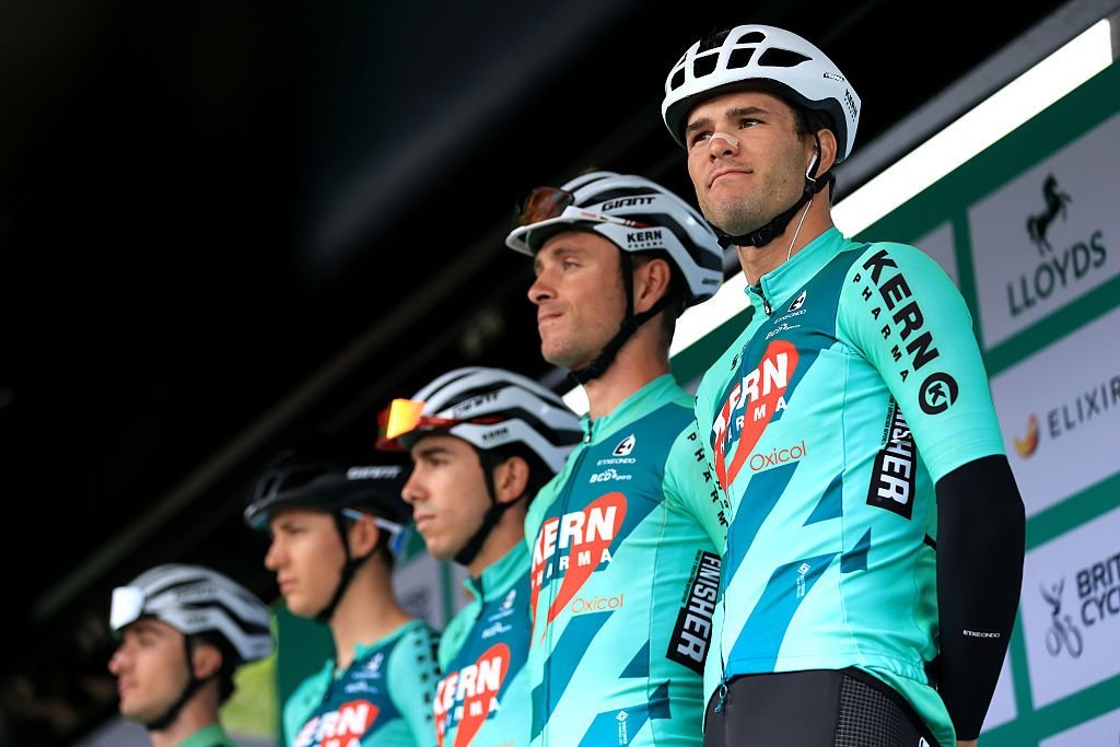 Clásica Velox Adélie de Vitré: primera victoria profesional de Marc Brustenga, primer corredor que cruza la línea de descenso tras una desviación