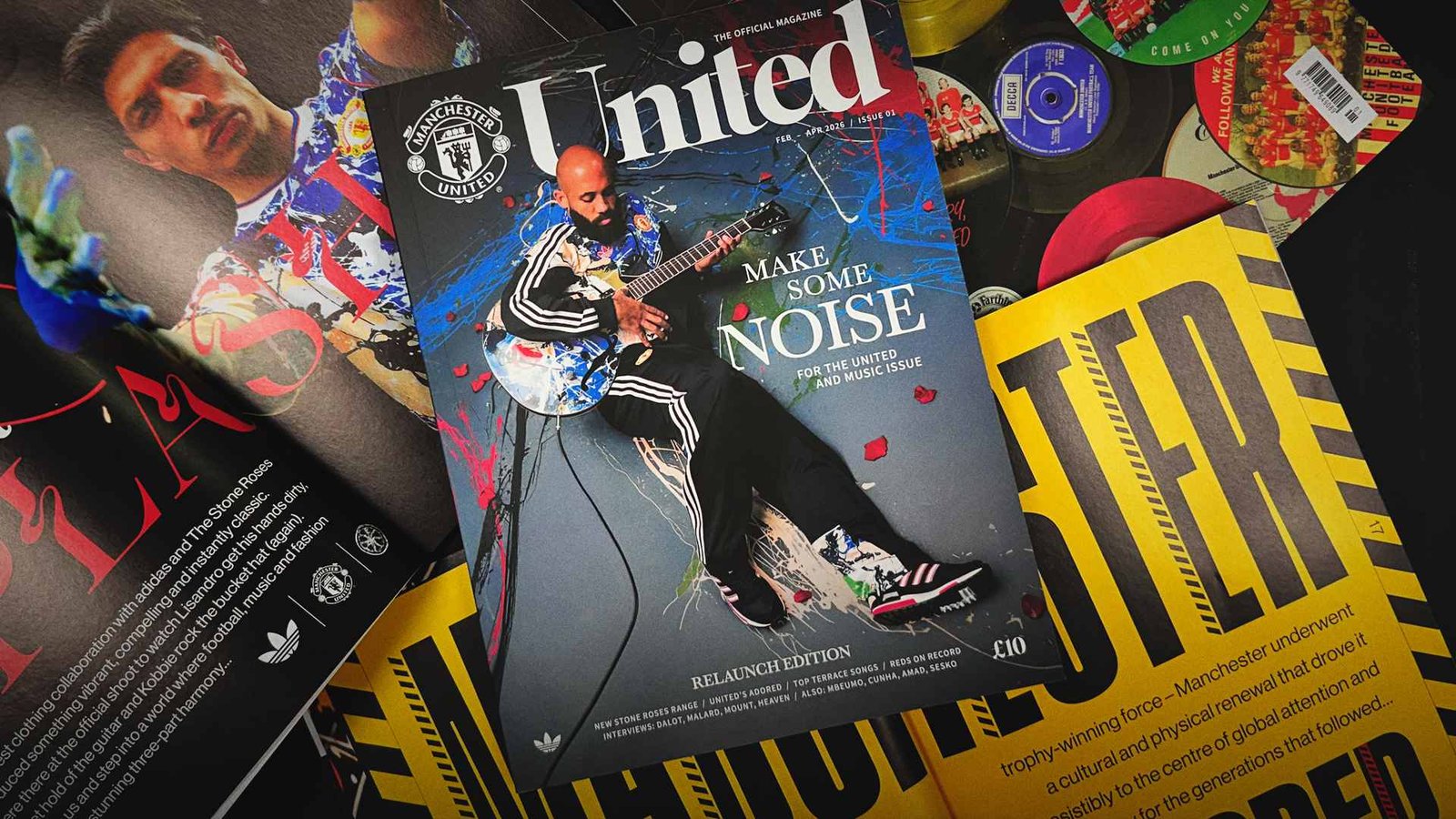 Célebre artículo sobre el musical Reds de United Magazine