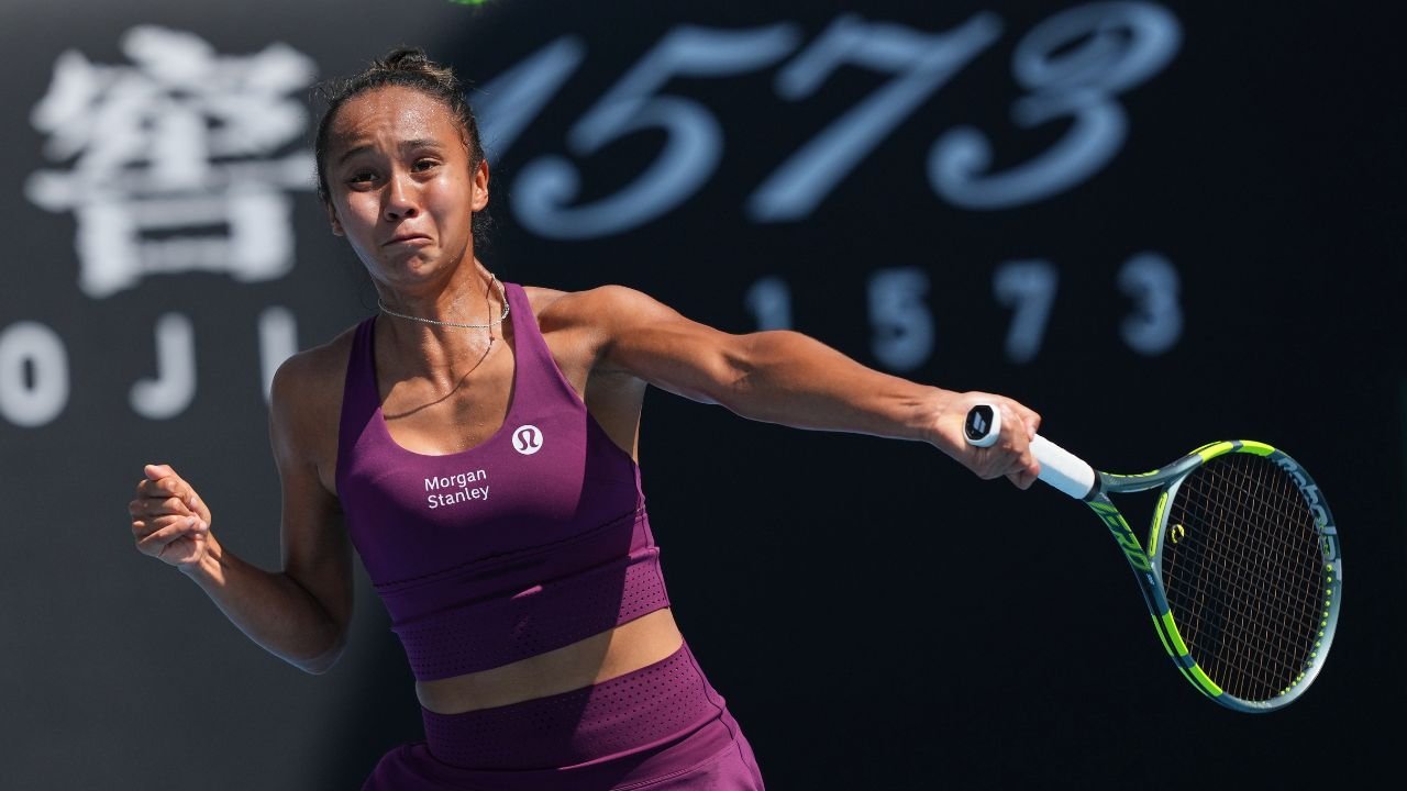 Fernández y Stolarz alcanzan los cuartos del Porsche Tennis Grand Prix