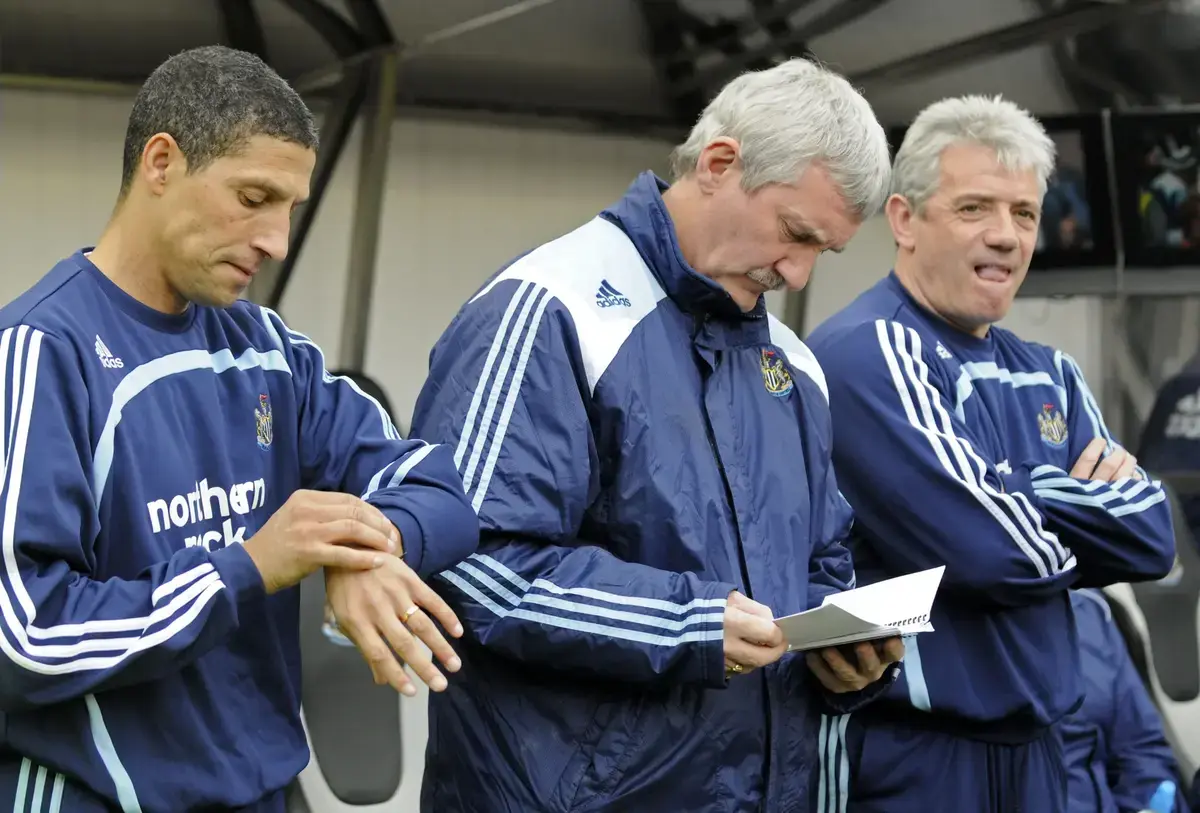 Chris Hughton hace público su diagnóstico de cáncer