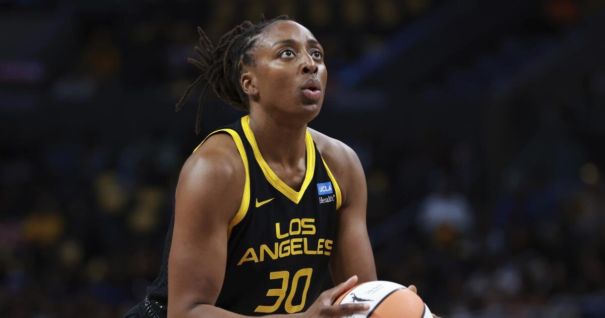 Lo que significa el regreso de Nneka Ogwumike para los Sparks en los playoffs