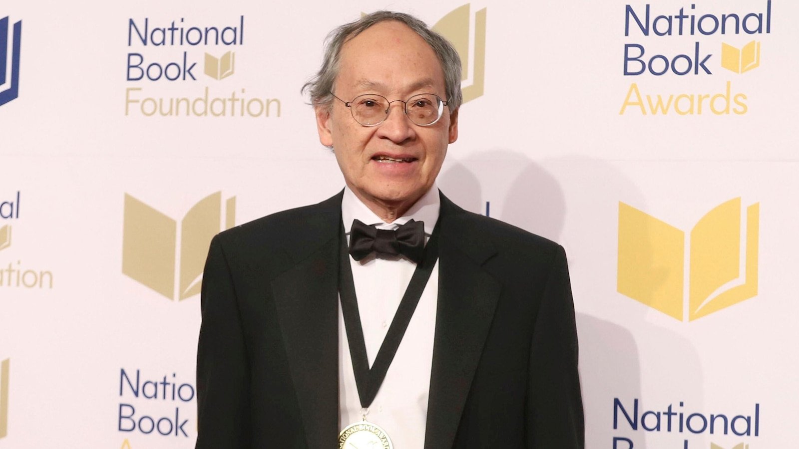 La Biblioteca del Congreso nombra a Arthur Sze para un segundo mandato de un año como Poeta Laureado de Estados Unidos